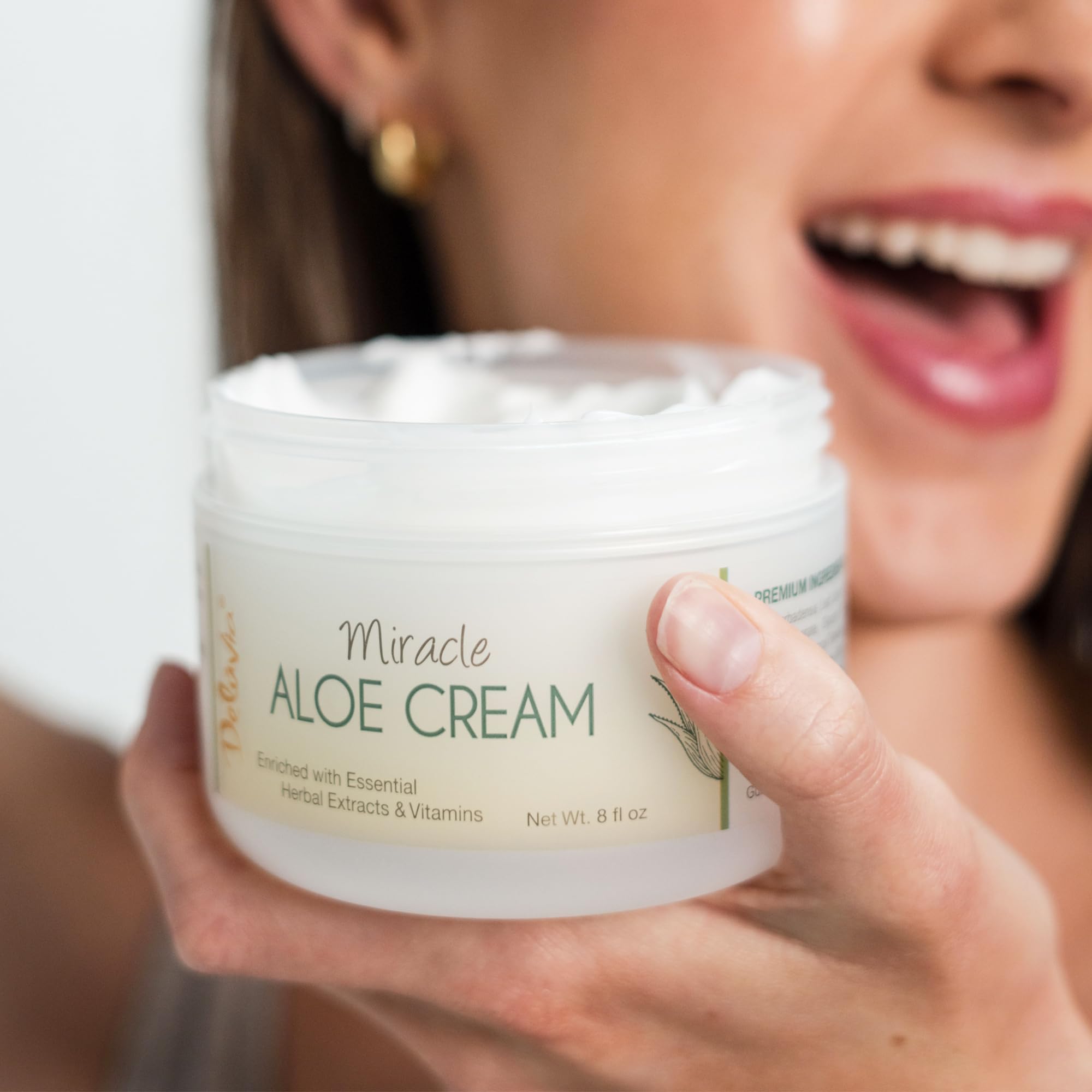Amazon.com : Deluvia Miracle Aloe Cream | Face & Body Moisturizer